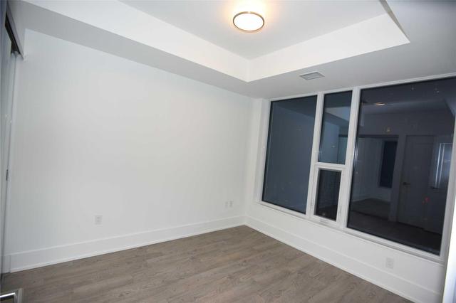 5502 - 10 York St, Condo with 2 bedrooms, 2 bathrooms and 1 parking in Toronto ON | Image 9
