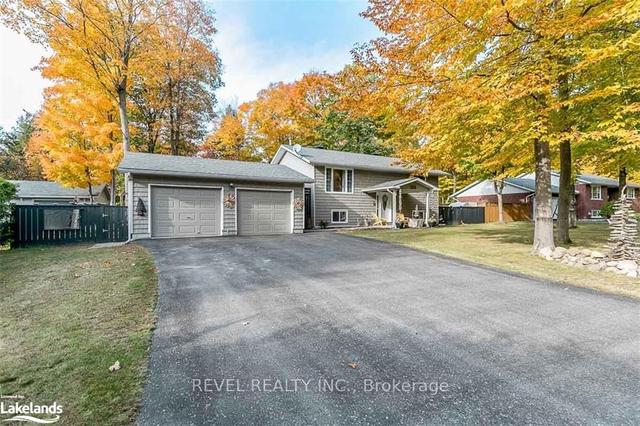 676 Concession 15 Rd W, House detached with 2 bedrooms, 2 bathrooms and 8 parking in Penetanguishene ON | Image 12