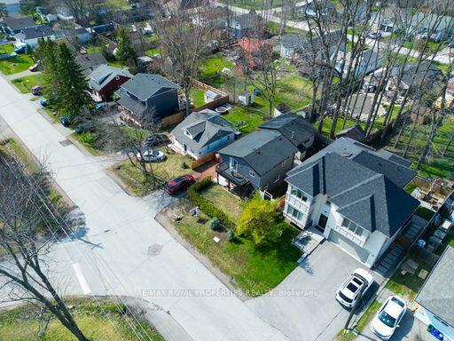 222 Pine Beach Dr, House detached with 4 bedrooms, 2 bathrooms and 6 parking in Georgina ON | Image 20