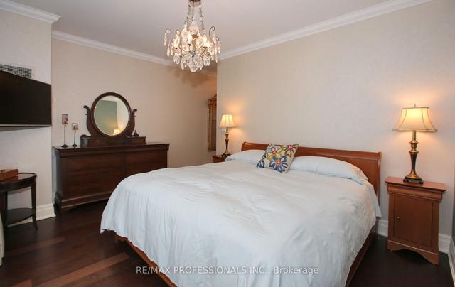 710 - 2855 Bloor St W, Condo with 2 bedrooms, 3 bathrooms and 2 parking in Toronto ON | Image 22