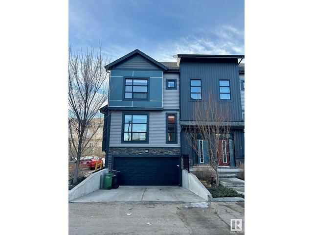 15 - 14715 125 St Nw, House attached with 3 bedrooms, 2 bathrooms and 4 parking in Edmonton AB | Image 1