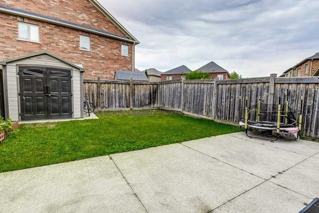487 Grant Way, House semidetached with 3 bedrooms, 4 bathrooms and 3 parking in Milton ON | Image 31
