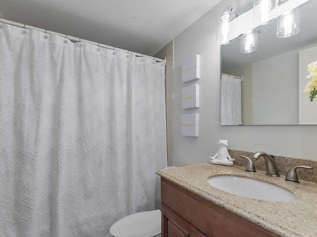 406 - 50 Baif Blvd, Condo with 3 bedrooms, 2 bathrooms and 2 parking in Richmond Hill ON | Image 13