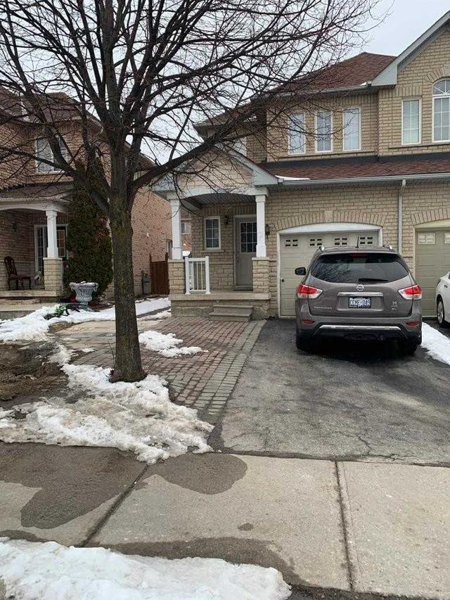 7 Bashir St, House semidetached with 3 bedrooms, 3 bathrooms and 2 parking in Vaughan ON | Image 2