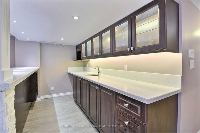 72 Bracknell Ave, House detached with 4 bedrooms, 5 bathrooms and 3 parking in Markham ON | Image 17
