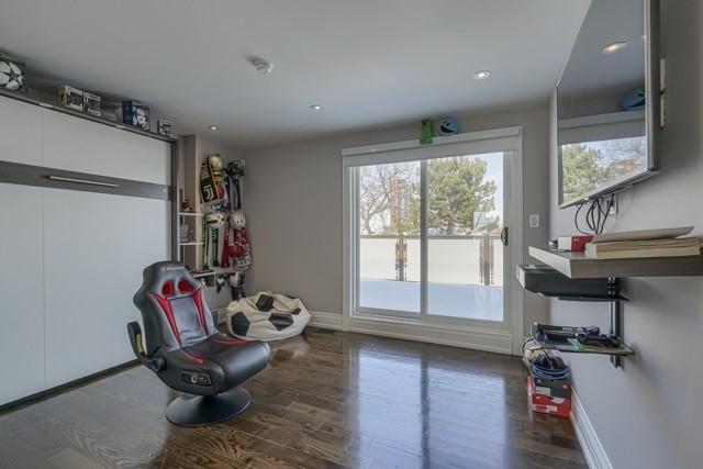 32 Glenbrook Ave, House detached with 3 bedrooms, 4 bathrooms and 5 parking in Toronto ON | Image 15