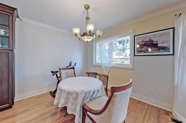 916 Willowdale Ave, House detached with 3 bedrooms, 4 bathrooms and 5 parking in Toronto ON | Image 22