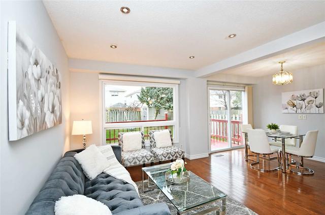 76 Stephensen Crt, House detached with 3 bedrooms, 3 bathrooms and 3 parking in Brampton ON | Image 38