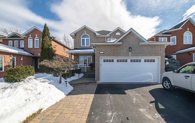 94 Parnell Cres, House detached with 4 bedrooms, 4 bathrooms and 5 parking in Whitby ON | Image 34