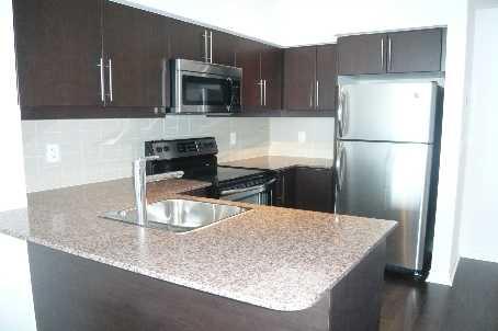 1004 - 2885 Bayview Ave, Condo with 1 bedrooms, 1 bathrooms and 1 parking in Toronto ON | Image 2