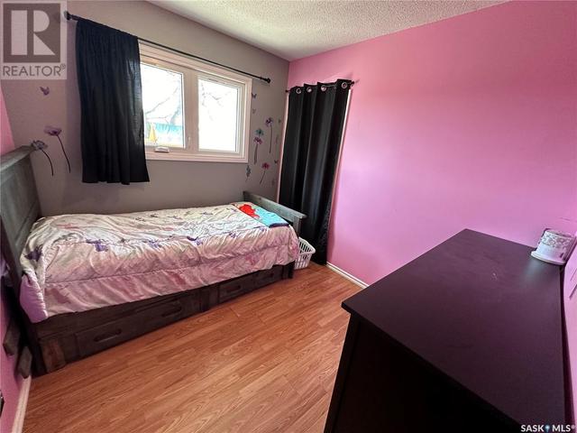 846 Smith Street, House detached with 4 bedrooms, 2 bathrooms and null parking in Estevan SK | Image 16