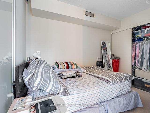 1210 - 110 Charles St E, Condo with 1 bedrooms, 1 bathrooms and 0 parking in Toronto ON | Image 30