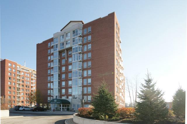 uph 100 - 50 Old Mill Rd, Condo with 2 bedrooms, 3 bathrooms and NaN parking in Oakville ON | Image 1