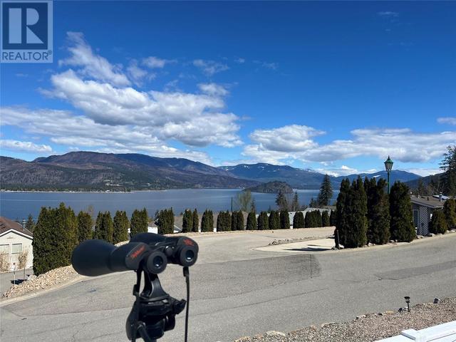 18 - 1510 Trans Canada Highway, House other with 2 bedrooms, 1 bathrooms and 3 parking in Columbia Shuswap C BC | Image 4