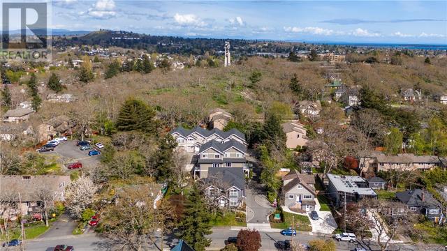 1 - 3031 Jackson St, House attached with 3 bedrooms, 3 bathrooms and 6 parking in Victoria BC | Image 30
