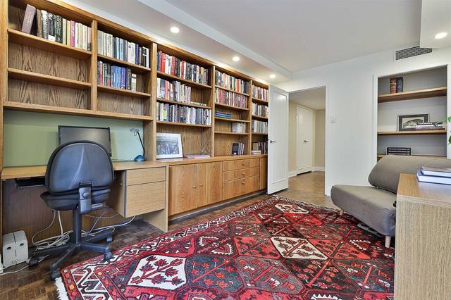 907/908 - 63 St Clair Ave W, Condo with 3 bedrooms, 3 bathrooms and 2 parking in Toronto ON | Image 10