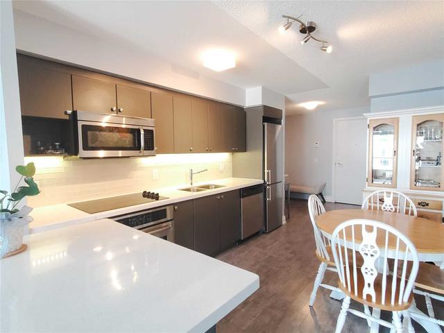 1101 - 565 Wilson Ave, Condo with 2 bedrooms, 2 bathrooms and 1 parking in Toronto ON | Image 7