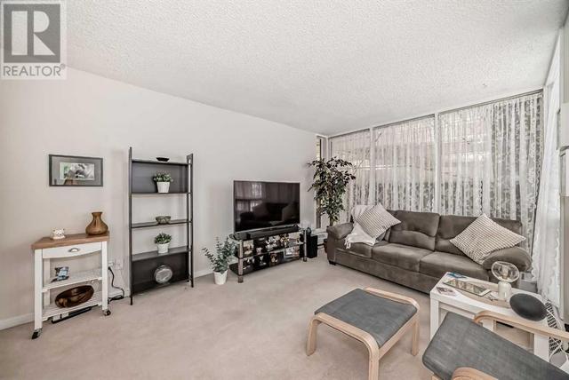 306, - 145 Point Drive Nw, Condo with 1 bedrooms, 1 bathrooms and 1 parking in Calgary AB | Image 9