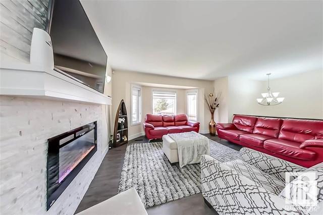 1207 54 St Nw, House detached with 5 bedrooms, 3 bathrooms and null parking in Edmonton AB | Image 9