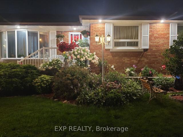 26 Brewton Rd, House detached with 3 bedrooms, 2 bathrooms and 2 parking in Toronto ON | Image 30
