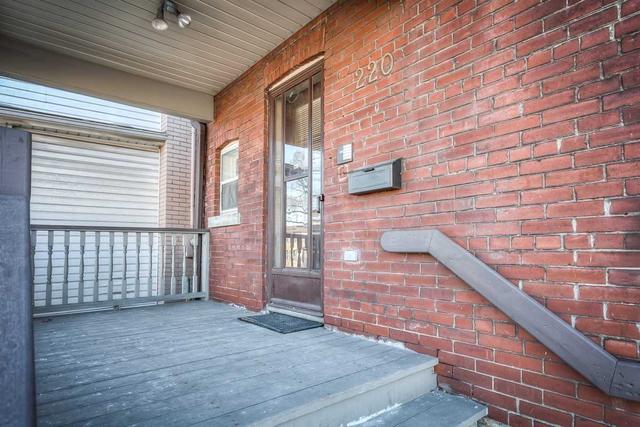 220 Keele St, House detached with 4 bedrooms, 5 bathrooms and 6 parking in Toronto ON | Image 23