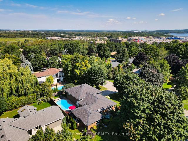 21 Glenforest Rd, House detached with 3 bedrooms, 3 bathrooms and 6 parking in Orangeville ON | Image 21