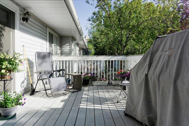 20 Lincoln Manor Sw, Home with 3 bedrooms, 2 bathrooms and 2 parking in Calgary AB | Image 22
