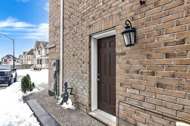 52 Abercrombie Cres, House detached with 4 bedrooms, 5 bathrooms and 4 parking in Brampton ON | Image 33