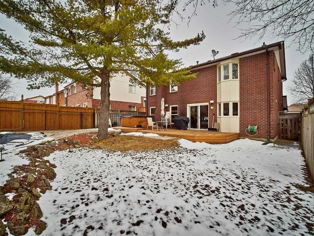 936 Alanbury Cres, House detached with 4 bedrooms, 4 bathrooms and 6 parking in Pickering ON | Image 18
