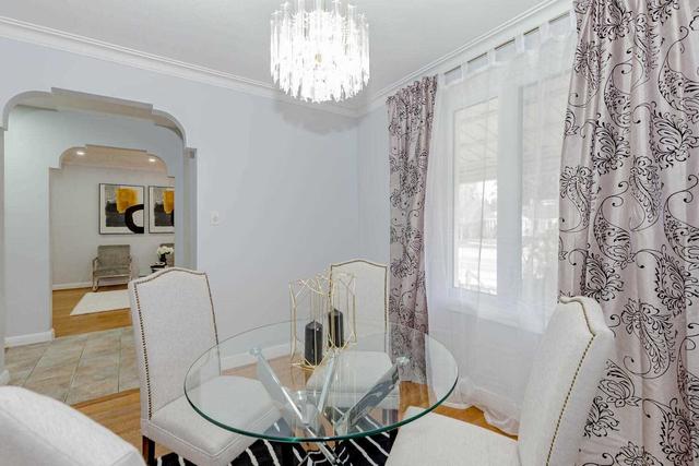 1205 Kipling Ave, House detached with 3 bedrooms, 3 bathrooms and 4 parking in Toronto ON | Image 2