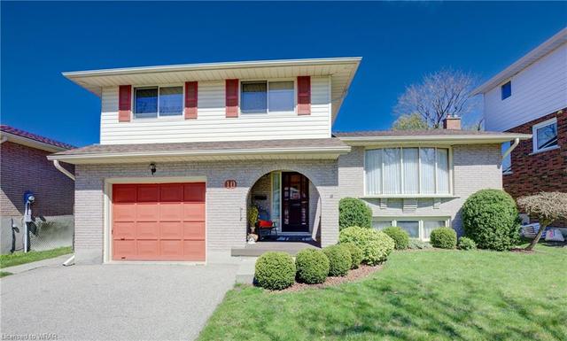 10 Georgian Crescent, House detached with 4 bedrooms, 2 bathrooms and 3 parking in Kitchener ON | Image 12