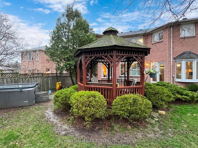 273 Mccaffrey Rd, House detached with 4 bedrooms, 4 bathrooms and 4 parking in Newmarket ON | Image 27