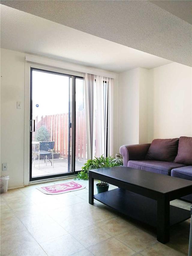 21 - 33 Dundalk Dr, Townhouse with 3 bedrooms, 2 bathrooms and 2 parking in Toronto ON | Image 16