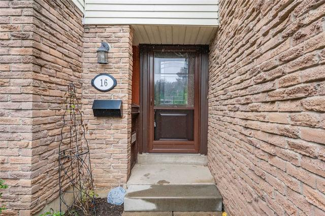16 - 2 Worton Ave, Townhouse with 3 bedrooms, 2 bathrooms and 2 parking in Guelph ON | Image 23