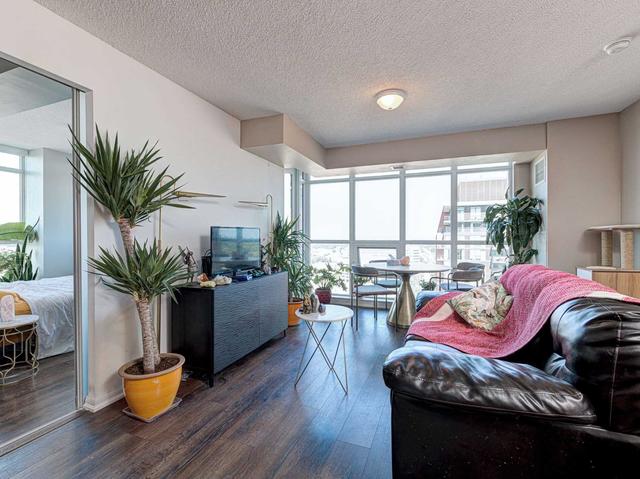 1904 - 830 Lawrence Ave W, Condo with 2 bedrooms, 2 bathrooms and 0 parking in Toronto ON | Image 11
