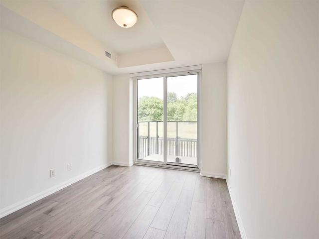 th30 - 10 Brin Dr, Townhouse with 3 bedrooms, 2 bathrooms and 1 parking in Toronto ON | Image 22