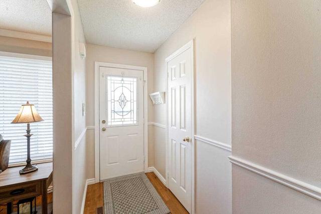 46 Large Cres, House detached with 3 bedrooms, 3 bathrooms and 3 parking in Ajax ON | Image 23