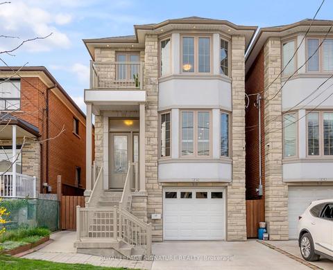 2d Bexley Cres, House detached with 3 bedrooms, 4 bathrooms and 3 parking in Toronto ON | Card Image