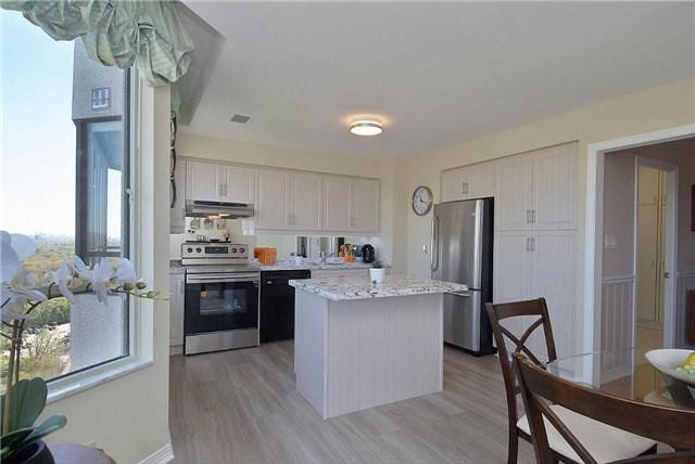sph8 - 1 Aberfoyle Cres, Condo with 2 bedrooms, 2 bathrooms and 1 parking in Toronto ON | Image 13