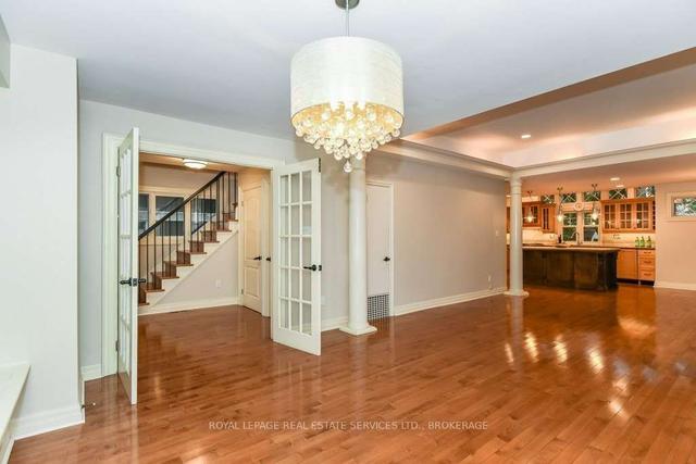 451 Drummond Rd, House detached with 4 bedrooms, 4 bathrooms and 5 parking in Oakville ON | Image 36