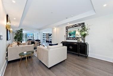 1007 - 10 Bellair St, Condo with 3 bedrooms, 3 bathrooms and 1 parking in Toronto ON | Image 5