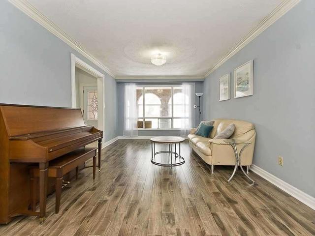 215 Wintermute Blvd, House detached with 4 bedrooms, 3 bathrooms and 4 parking in Toronto ON | Image 20