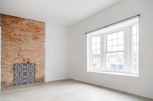 1267 King St W, House semidetached with 9 bedrooms, 10 bathrooms and 2 parking in Toronto ON | Image 14