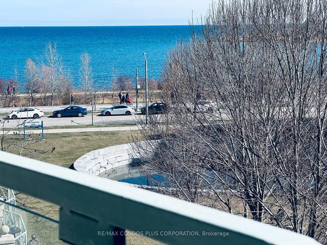 th16 - 2111 Lake Shore Blvd W, Townhouse with 3 bedrooms, 3 bathrooms and 2 parking in Toronto ON | Image 22