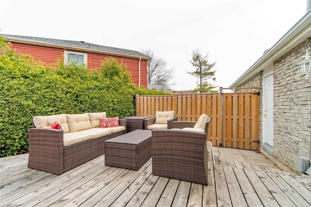 30 Thatcher Crt, House semidetached with 3 bedrooms, 3 bathrooms and 4 parking in Brampton ON | Image 24