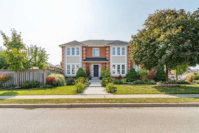 10 Colleyville St, House detached with 4 bedrooms, 4 bathrooms and 6 parking in Brampton ON | Image 19