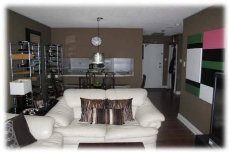 209 - 10 Laurelcrest St, Condo with 1 bedrooms, 1 bathrooms and 1 parking in Brampton ON | Image 4