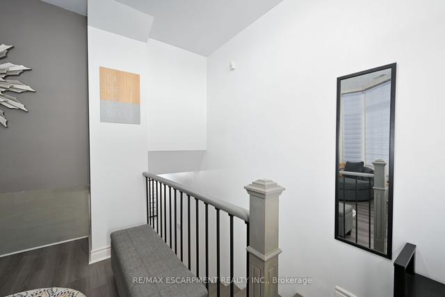 100 - 78 St Patrick St, Townhouse with 1 bedrooms, 1 bathrooms and 0 parking in Toronto ON | Image 38