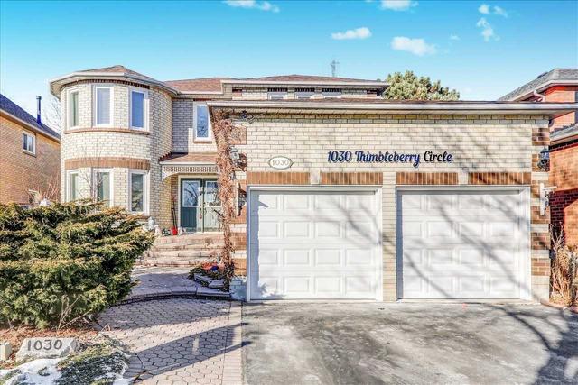 1030 Thimbleberry Circ, House detached with 4 bedrooms, 4 bathrooms and 6 parking in Oshawa ON | Image 1