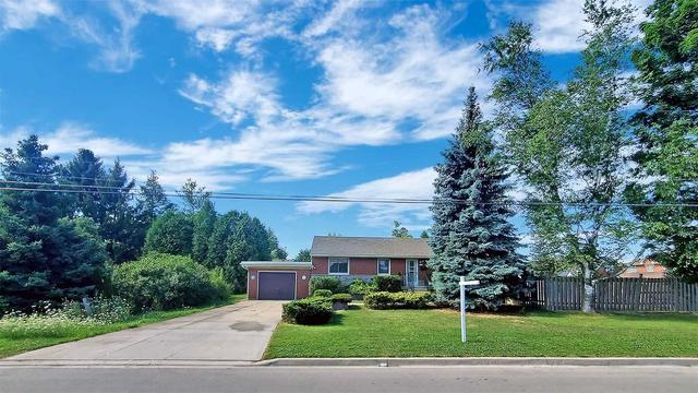 103 Chester Ave, House detached with 3 bedrooms, 2 bathrooms and 7 parking in Hamilton ON | Image 1